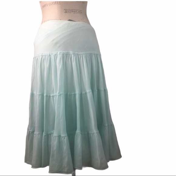 Express Convertible Dress/Skirt - Picture 4 of 10